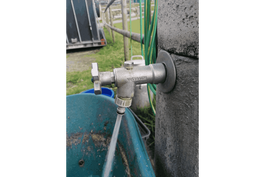 Pius Iten Sanitärservice Wasseranschluss in Garten